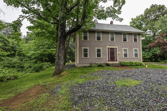 3 Depot Street, New Boston, NH 03070