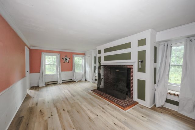 3 Depot Street, New Boston, NH 03070