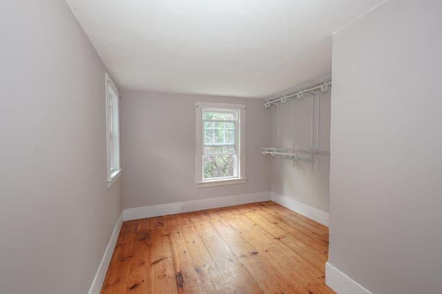 3 Depot Street, New Boston, NH 03070