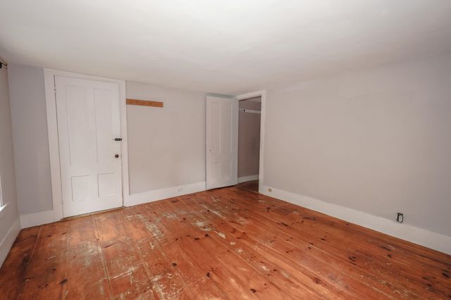 3 Depot Street, New Boston, NH 03070