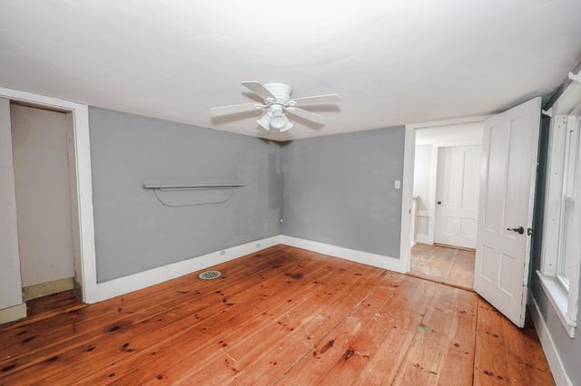 3 Depot Street, New Boston, NH 03070