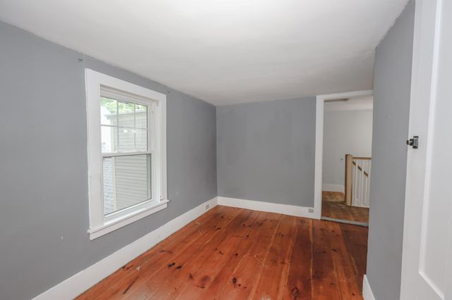 3 Depot Street, New Boston, NH 03070