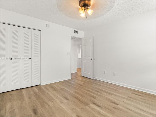 7547 Fairfax Drive 210, Tamarac, FL 33321