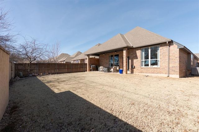 6004 NW 151st Terrace, Edmond, OK 73013