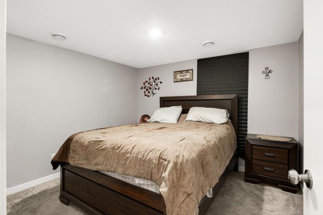 6513 Delaney Avenue, Inver Grove Heights, MN 55076