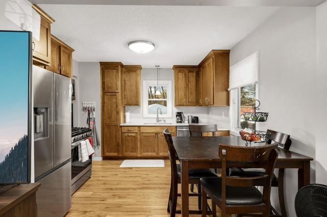 6513 Delaney Avenue, Inver Grove Heights, MN 55076