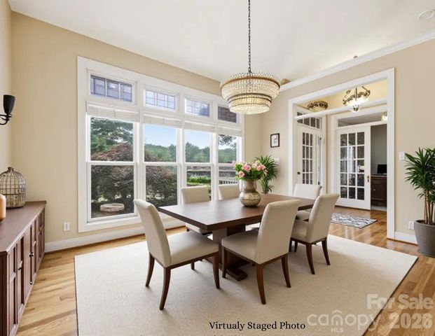3121 Cove Loop Road, Hendersonville, NC 28739
