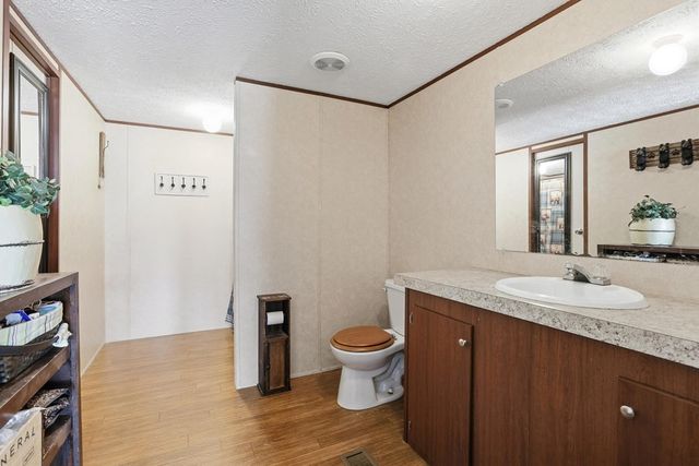 271 Country Meadows Ln, Cookeville, TN 38501