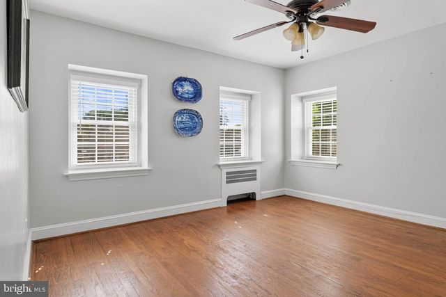 105 N DREXEL AVE, Havertown, PA 19083