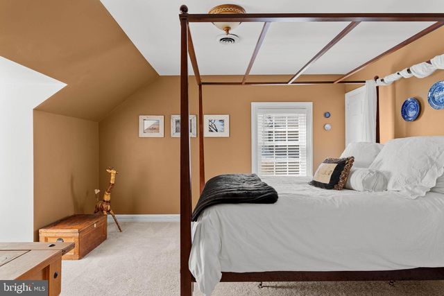 105 N DREXEL AVE, Havertown, PA 19083