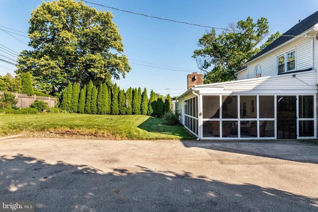 105 N DREXEL AVE, Havertown, PA 19083