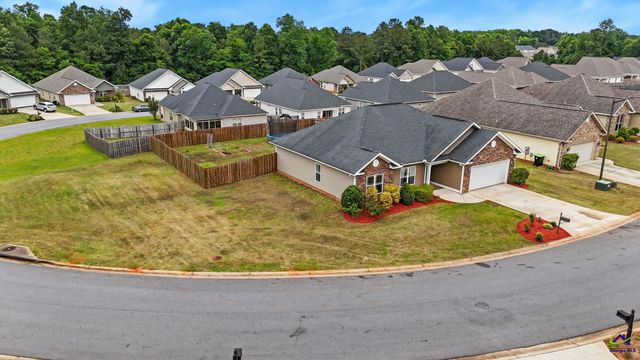 146 Hawks Ridge Trace, Byron, GA 31008