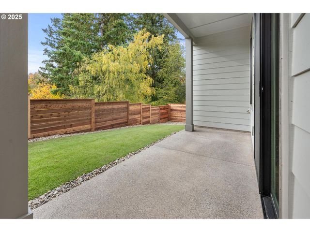7733 Sw 42nd Ave, Portland, OR 97219