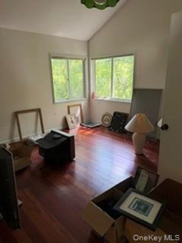 1117 Cedar Ridge Road, Oyster Bay, NY 11771