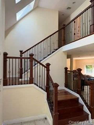 1117 Cedar Ridge Road, Oyster Bay, NY 11771