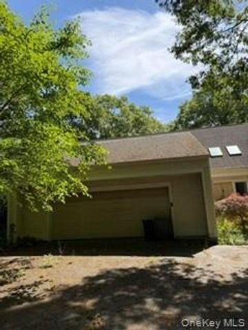 1117 Cedar Ridge Road, Oyster Bay, NY 11771