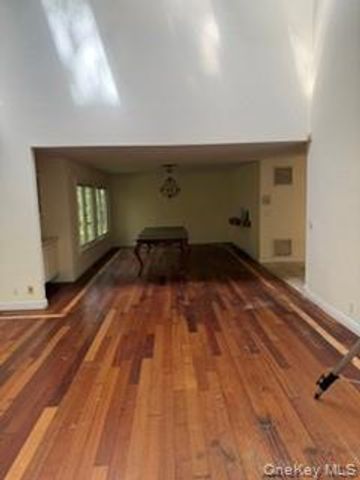1117 Cedar Ridge Road, Oyster Bay, NY 11771