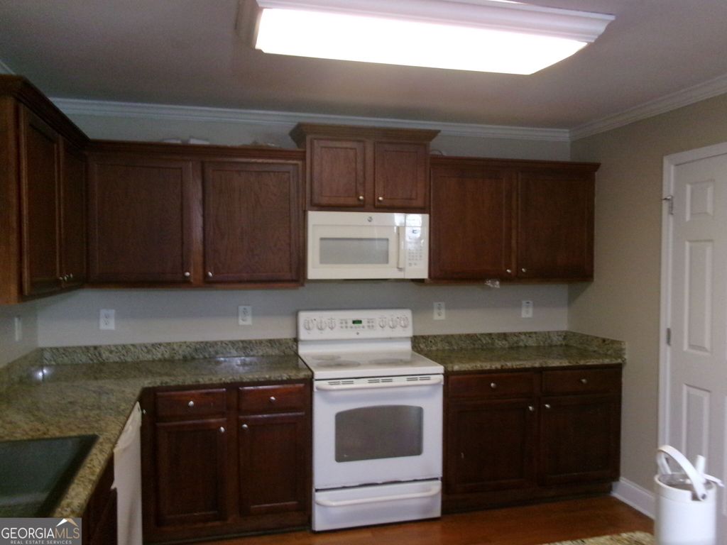 725 Millstone Drive, Jonesboro, GA 30238 — photo 3