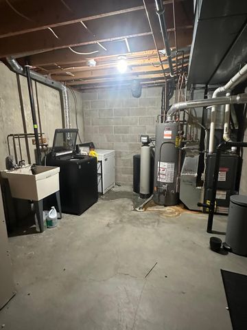 11036 Hanson Boulevard NW 20, Coon Rapids, MN 55433