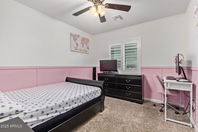 723 E DESERT Drive S, Phoenix, AZ 85042