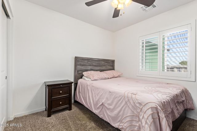 723 E DESERT Drive S, Phoenix, AZ 85042