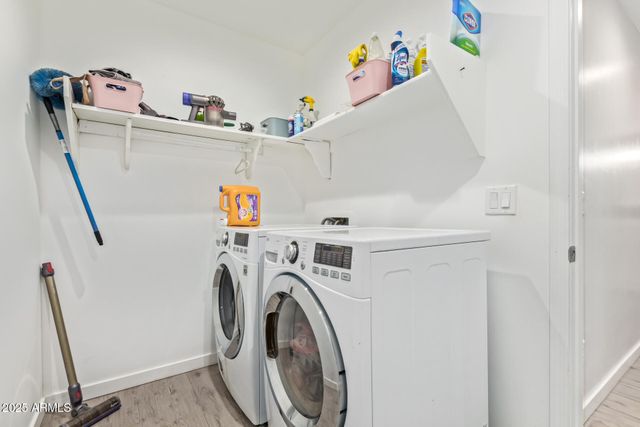 723 E DESERT Drive S, Phoenix, AZ 85042