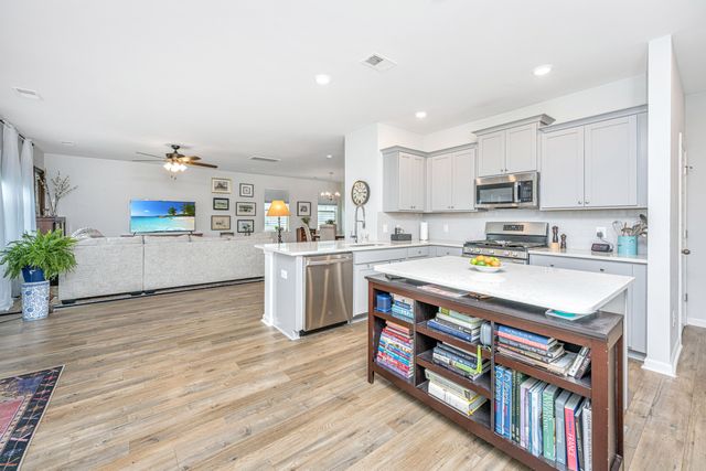 217 Squire Pope Road, Summerville, SC 29486