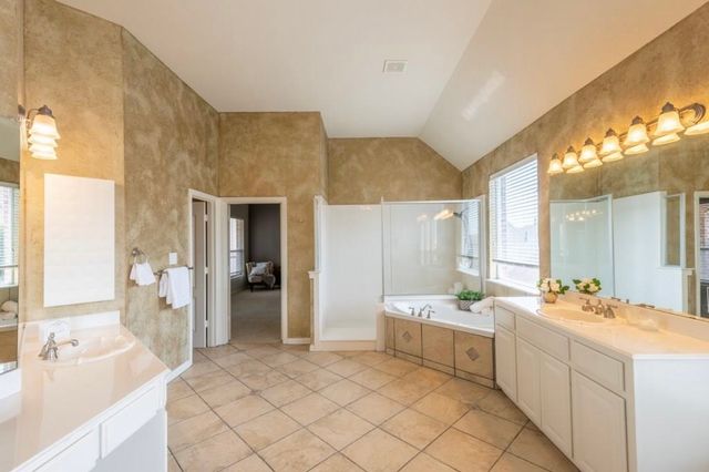 33 Misty Pond Drive, Frisco, TX 75034