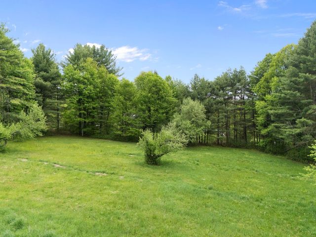 366 Hague Road, Dummerston, VT 05301