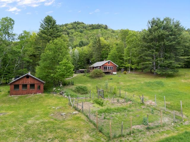 366 Hague Road, Dummerston, VT 05301