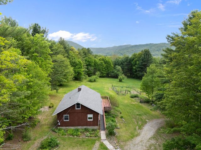 366 Hague Road, Dummerston, VT 05301