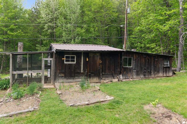 366 Hague Road, Dummerston, VT 05301