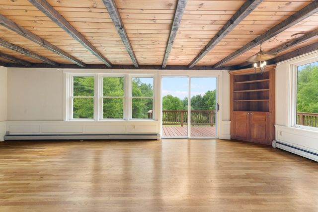 366 Hague Road, Dummerston, VT 05301