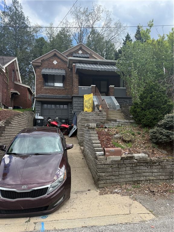 2535 Homehurst Ave, Castle Shannon, PA 15234