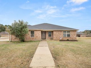 6093 Fagan, Deridder, LA 70634
