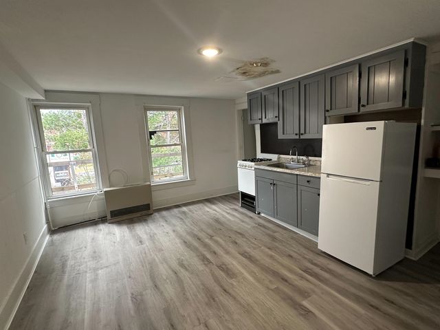 261 Union Avenue, Laconia, NH 03264