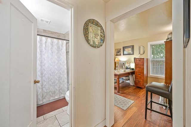 1013 Frienza Ave, Sacramento, CA 95815