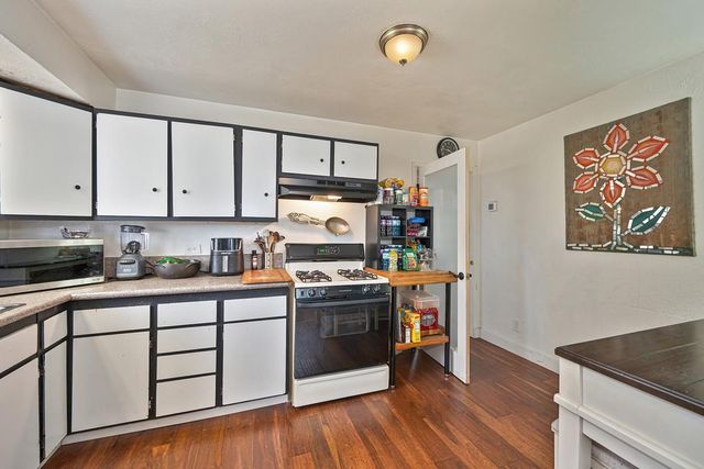 1013 Frienza Ave, Sacramento, CA 95815