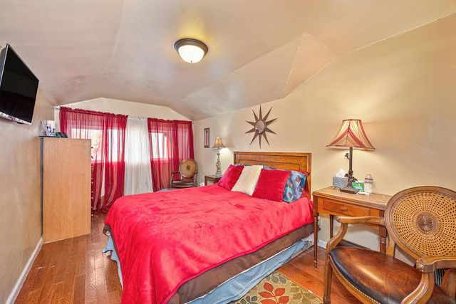 1013 Frienza Ave, Sacramento, CA 95815
