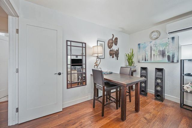 1013 Frienza Ave, Sacramento, CA 95815