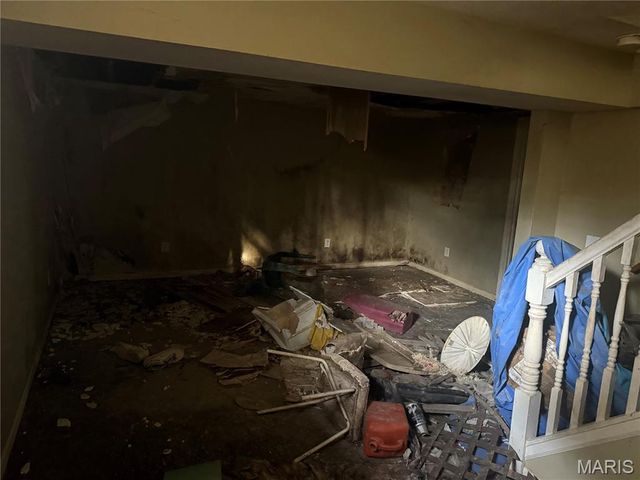 256 Shepley Drive, St Louis, MO 63137