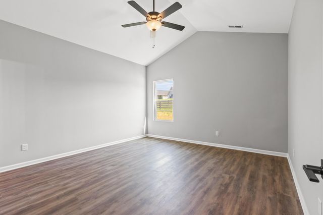 105 Hidden Treasure Drive, Georgetown, KY 40324