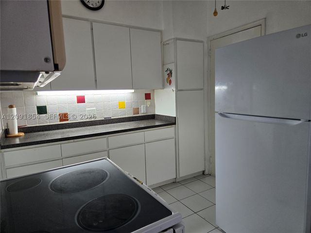 9940 Collins Ave 3, Bal Harbour, FL 33154