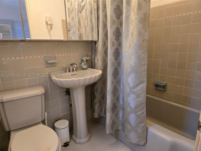 9940 Collins Ave 3, Bal Harbour, FL 33154