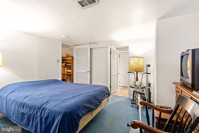833 LONGWOOD DR, Haddonfield, NJ 08033