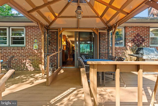 833 LONGWOOD DR, Haddonfield, NJ 08033