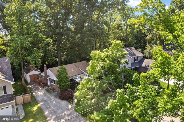 833 LONGWOOD DR, Haddonfield, NJ 08033