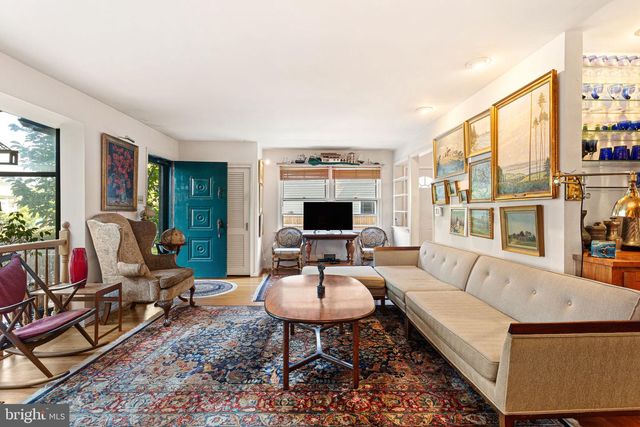 833 LONGWOOD DR, Haddonfield, NJ 08033