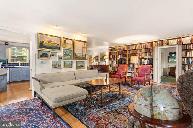 833 LONGWOOD DR, Haddonfield, NJ 08033