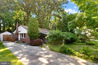 833 LONGWOOD DR, Haddonfield, NJ 08033